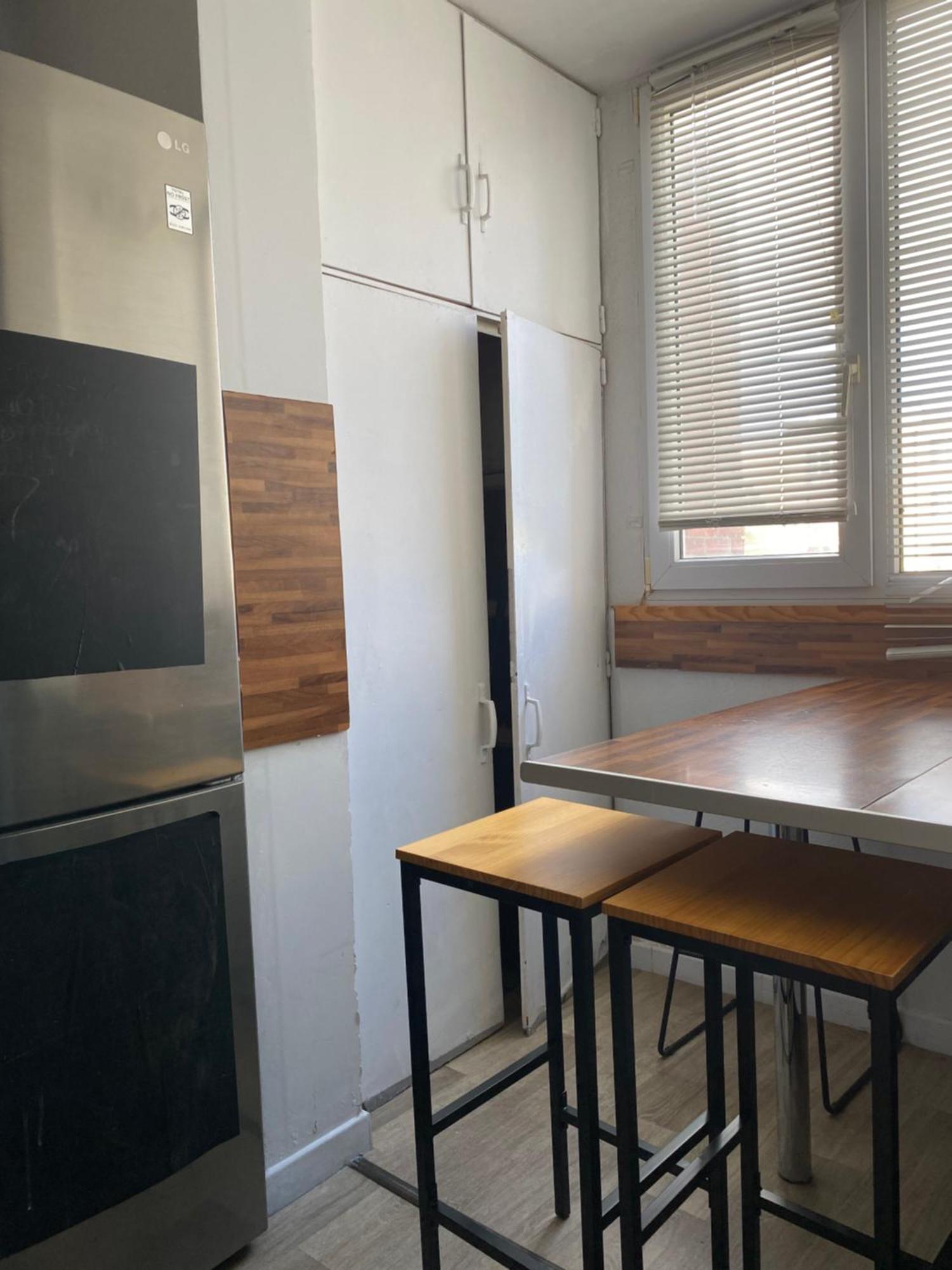 Bel Appartement Spacieux ,Convivial De 3 Chambres Avec Parking Prive Secure カーン エクステリア 写真