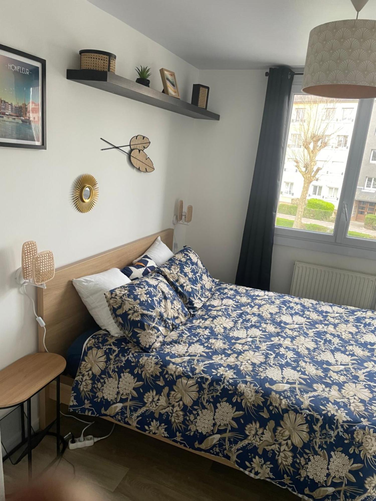 Bel Appartement Spacieux ,Convivial De 3 Chambres Avec Parking Prive Secure カーン エクステリア 写真