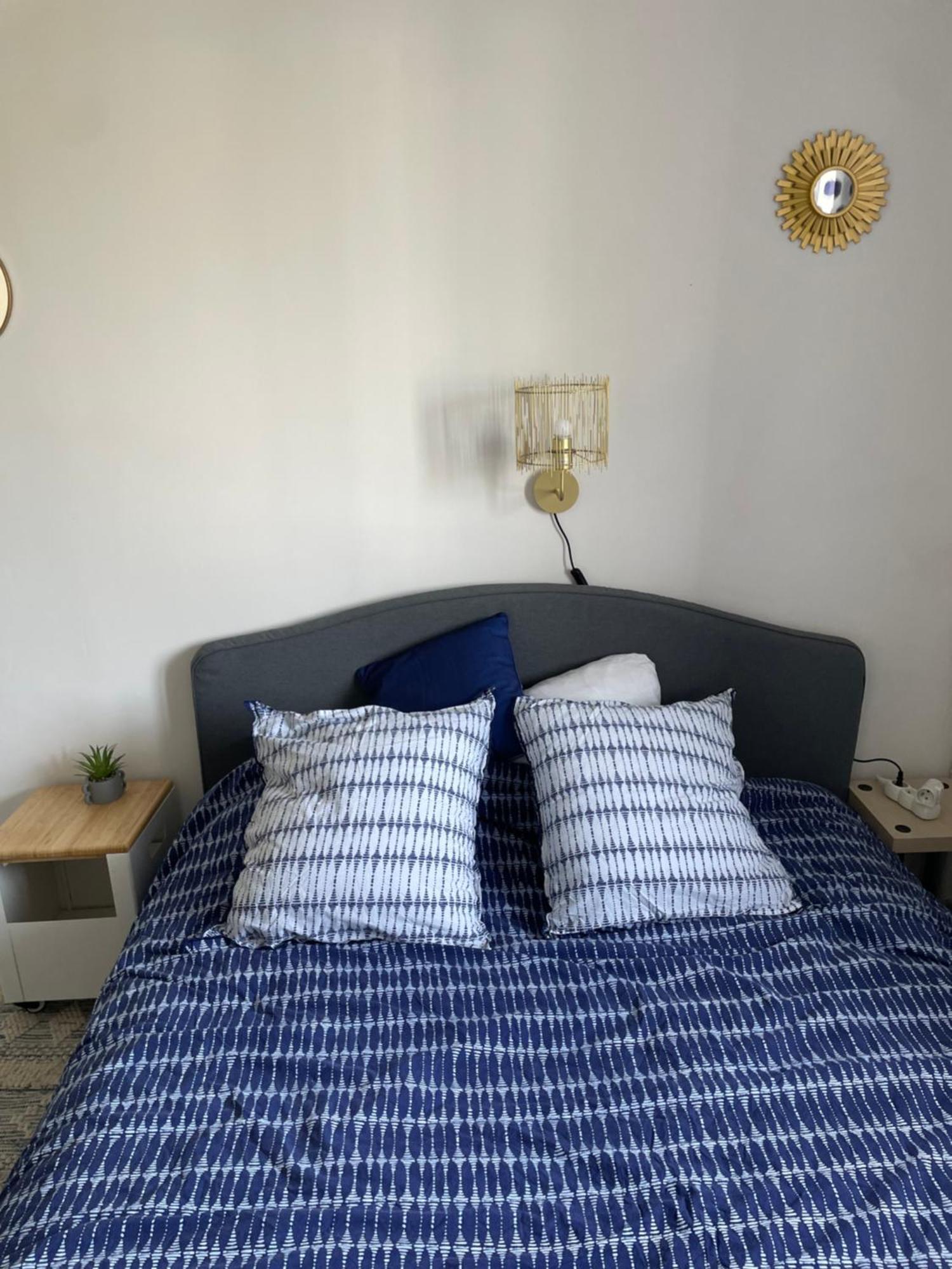 Bel Appartement Spacieux ,Convivial De 3 Chambres Avec Parking Prive Secure カーン エクステリア 写真